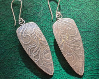 Feathers Earrings in Embossed Sterling