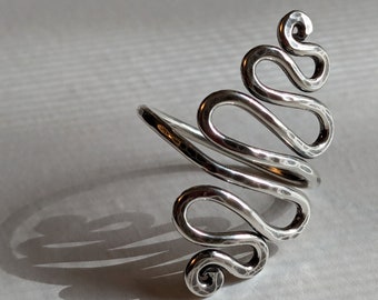 Double Whiplash Snake Ring size 7.5