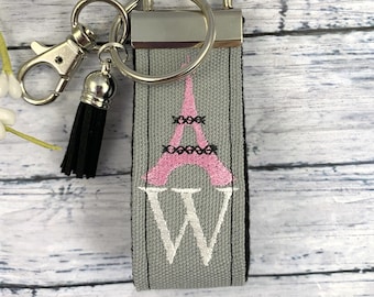 Eiffel Tower Keychain, Paris Gift, Paris 2024, Personalized Gift, Sweet 16 Gift, Personalized Keychain, Luggage Tag, Moving Away Gift