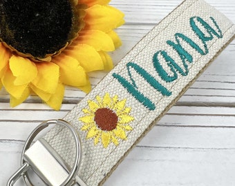 Nana Keychain, Nana Gift, Keychain for Women, Sunflower Gifts, Nana Birthday Gift, Nana Gift from Grandkids, Personalized Nana Gifts