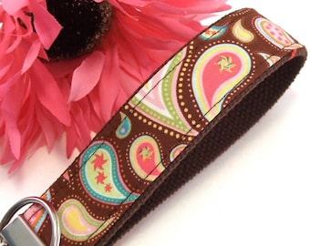 Wristlet Keychain Key Fob - Retro Brown Paisley
