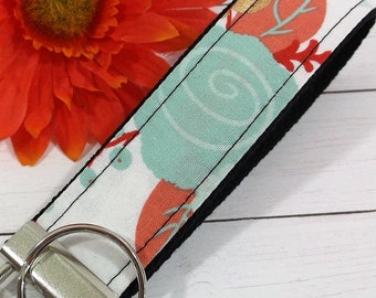 Floral Wristlet Keychain, College Graduation Gift for her, I Miss You Gift, Goodbye Gift