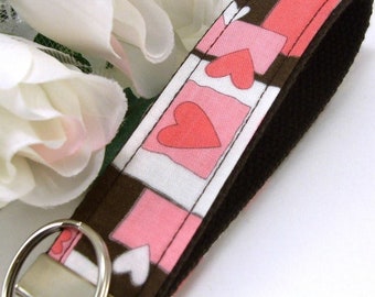 Pretty Pink Heart Keychain Gift for her, Wristlet Keychain, Key Fob Wristlet, Sister Gift,  New Mom Gift, Teacher Appreciation gift