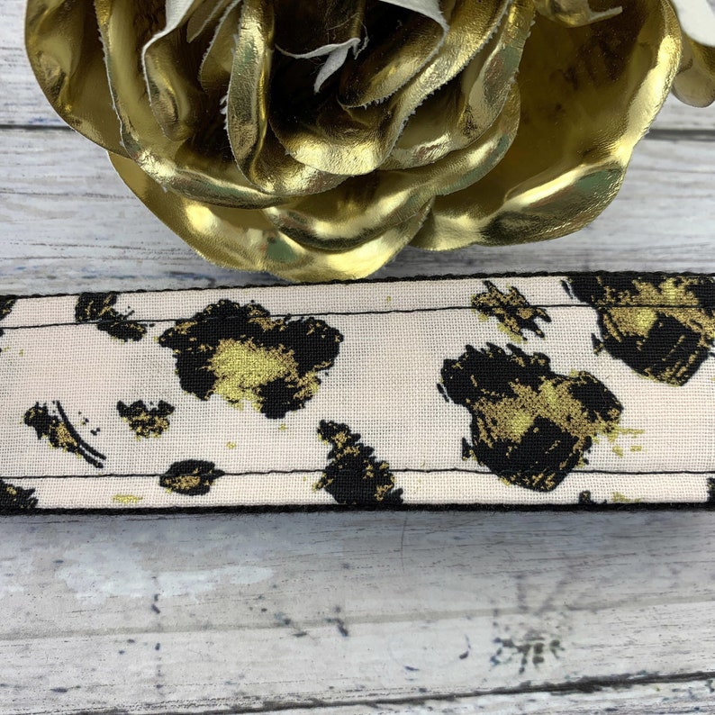 Handmade Leopard Keychain, College Graduation Gift for her, Mom Gift From Son, Popular Right Now, Wristlet Keychain, Thank you Gift Box image 8