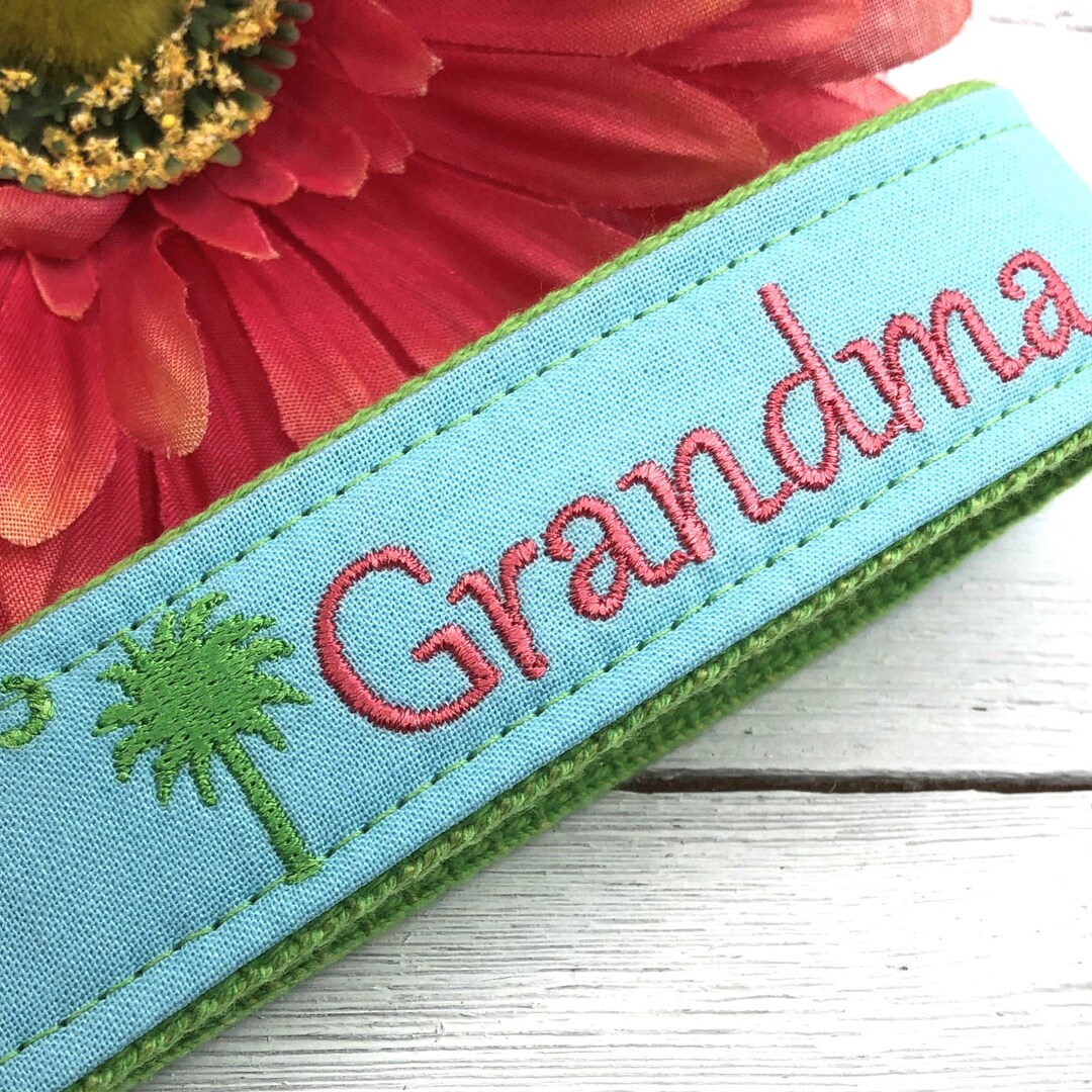 Grandma Keychain, Grandma Gift, Grandma Birthday Gift, Embroidered Keychain, Grandma Key Chain