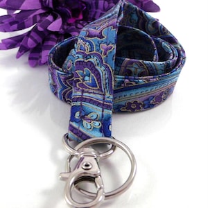Floral Lanyard, Fabric Lanyard, Lanyard Necklace, Purple Lanyard, Cruise Lanyard, End of Year Gift, Lanyard Teacher, Lanyard Badge, Paisley