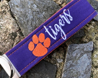 Clemson Wristlet Keychain, Approved Crafter License Holder, Wrist Keychain for Her, Key fob Wristlet, Keychain Wristlet, Clemson Tigers