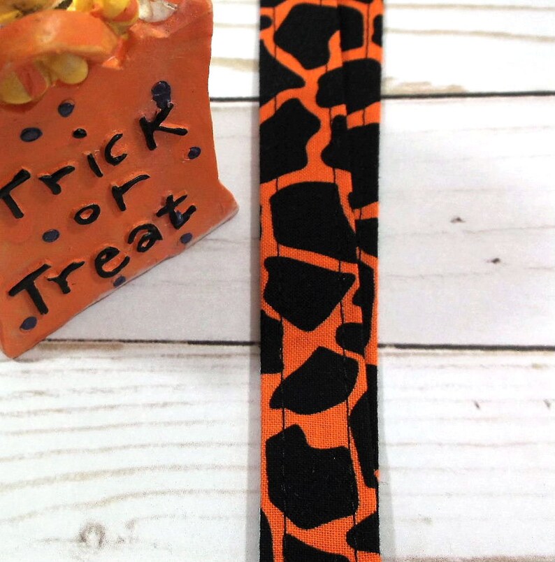 Halloween Lanyard in Giraffe, Halloween Gifts, Popular Right Now, Teacher Lanyard, Lanyard for Badge, Halloween Accessories, Spooky image 5