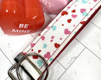Handmade Hearts Keychain, Wrist Keychain, Key fob Wristlet, Keychain Wristlet, Cute Keychain Gift, Heart Gifts, Valentine's Day Gift For Her