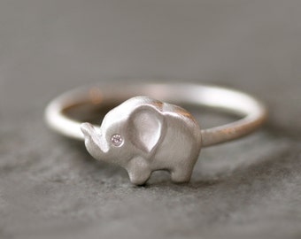 Mini Side Elephant Ring in Sterling Silver with Diamond Eye