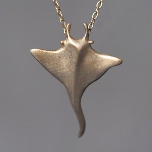Manta Ray Pendant Necklace in 14k Gold with Diamond Option
