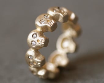 Baby Skull Eternity Band Ring in 14K Gold with Diamonds, UNISEX, Wedding Band