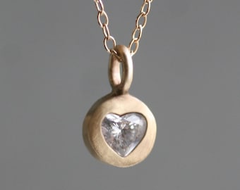 Button Drop Heart Diamond Necklace in 14k Gold