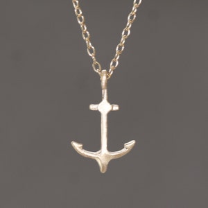 Anchor Necklace in 14k Gold