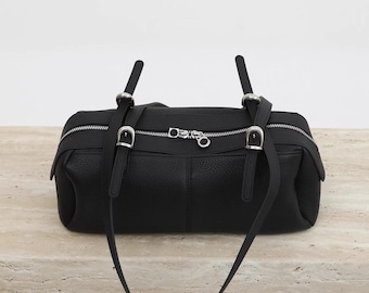Minimalist Shoulder Bag, Leather Shoulder Bag, Leather Underarm Bag, Elegant Commuter Bag, Women's Handbags