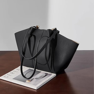 Leder Tragetasche, Elegante Leder Umhängetasche, Echtleder Hobo Bag, Pendlertasche