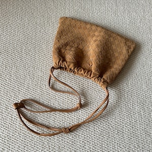 Suede Leather Shoulder Bag, Woven Underarm Shoulder Bag, Small Tote Bag, Women&#39;s  Suede Bag， Leather Hobo Bag