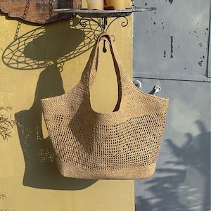 Raffia gewebte Einkaufstasche, Minimalistische Damen Umhängetasche, Elegante Hobo Tasche, Luxus Raffia Tasche