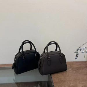 Genuine Leather Handbag, Minimalist Bowling Bag, Cow Leather Shoulder Bag, Small Tote Bag