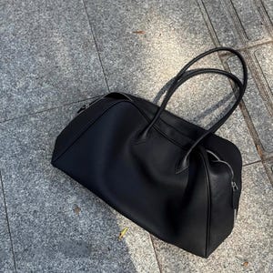 Large Tote Bag, Leather Shoulder Bag, Minimalist Leather Tote Bag, Genuine Leather Commuter Bag