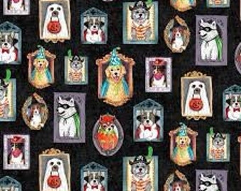 Psy na Halloween w ramkach portretowych na czarno: Canine Court - Howl-O-Ween autorstwa Casey Krimmel dla Michael Miller Fabrics BTHY
