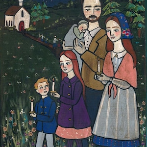 Puede incluir: Una pintura de una familia caminando hacia una iglesia por la noche. La familia está compuesta por un hombre, una mujer, una niña y un niño. El hombre lleva un bebé. La mujer lleva un vestido a rayas azules y blancas. La niña lleva un abrigo morado y una falda rosa. El niño lleva un abrigo azul y pantalones blancos. La familia lleva velas. La pintura se titula "Audrey Eclectic".