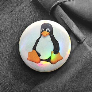 Emblema holográfico Tux Linux pinguim