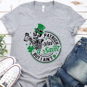 Camiseta de San Patricio, Orgullo Irlandés, Camiseta Unisex con Trébol, Camiseta Linda de Irlanda, Camiseta con Esqueleto Gráfico, Camiseta del Día de San Patricio, Camiseta Irlandesa Divertida
