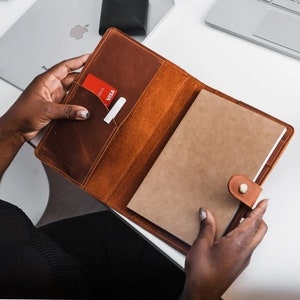 Personalized leather notebook cover, Notebook cover with pocket, Travel notebook cover, Refillable leather notebooks, Leather notebook case