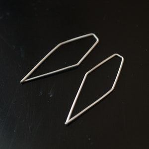 Geometric Minimalist Looped Pentagon Simple Open Hoop Earrings in Sterling Silver Threader Kite Earrings image 6