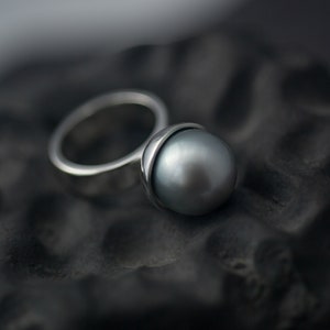 South Sea Pearl Ring Big Natural Gray Saltwater Pearl ring image 4