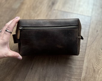 Borsa per cosmetici in pelle, borsa per cosmetici da uomo, vera pelle, regalo per uomo, articoli essenziali da viaggio, pelle fatta a mano, accessori da uomo, pelletteria