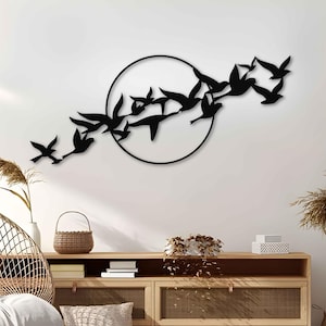 Vogelschwarm Metallwandkunst, Vögel Zeichen, Natur Wandskulptur, Vogel Wanddekor, Housewarming Geschenk, Wohnzimmer Dekor, Sonne und Vögel Kunst