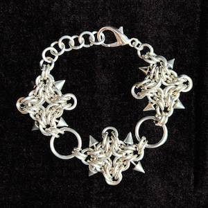EREMIEL Hufeisen Kettenarmband aus Edelstahl mit Spikes