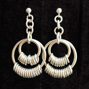 Pendientes de malla de aro múltiple de acero inoxidable ANAEL