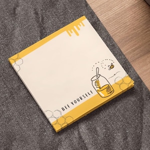 Notatki samoprzylepne Bee Yourself, bloczek notatek Post-it® Cute Bee, artykuły piśmiennicze Yellow Bee, budujące notatki samoprzylepne, pozytywne wiadomości, notatki samoprzylepne