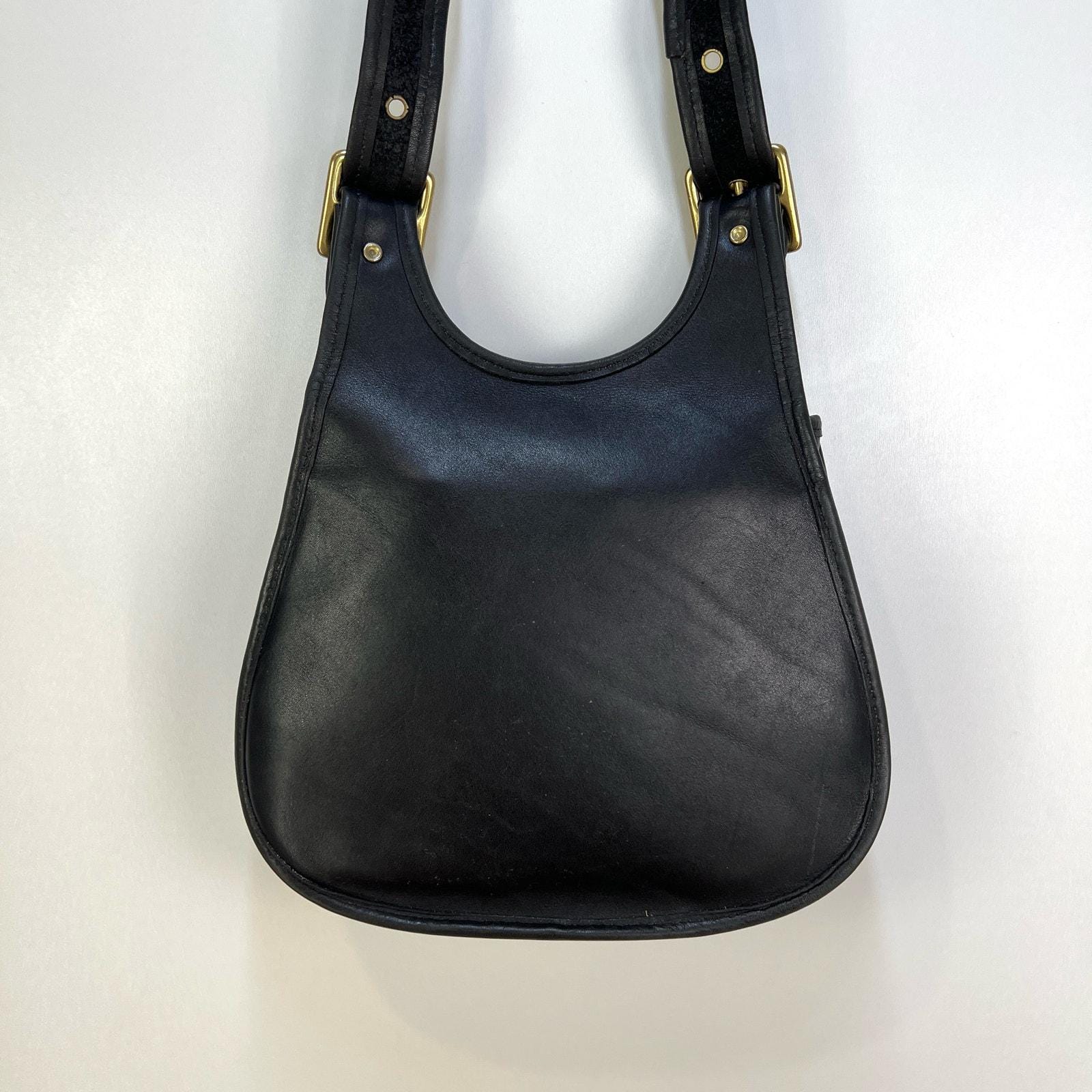 Vintage Coach Crescent Bag Black Leather Purse Handbag 9235 Vintage Coach Crescent Bag Black Leather Purse Handbag 9235