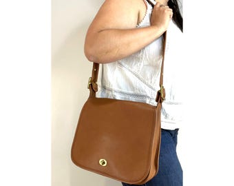 Vintage 90s Coach Stewardess Bag British Tan Leather Handbag Crossbody