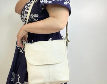 Vintage Coach Whitney bag 4115 PEAR バッグ Coach Whitney 4115 - Etsy Canada