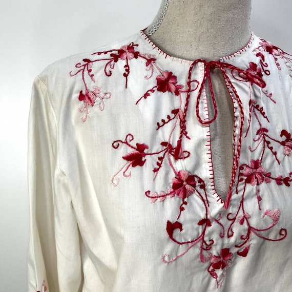 Handmade Embroidered Floral Blouse Bell Sleeves W… - image 4