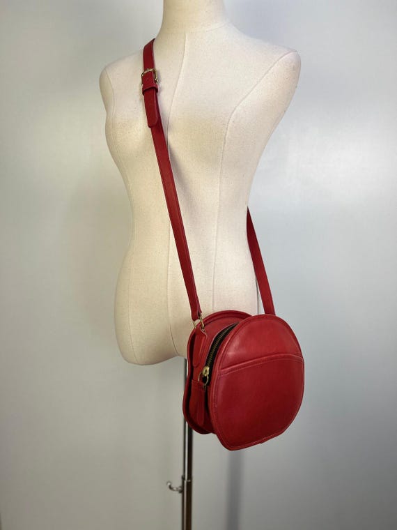 Vintage Coach Chester Canteen Crossbody Red Leather Bag 9901 