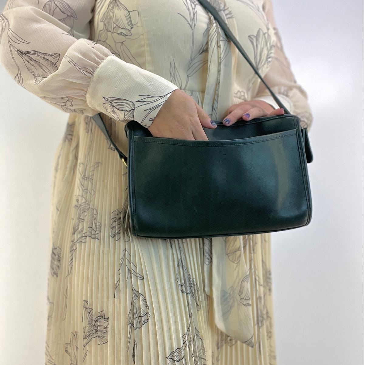 バッグ Vintage Coach Old Leather Tote bag Green Vintage COACH Tote Bag 9098 Green Leather Shoulder Purse