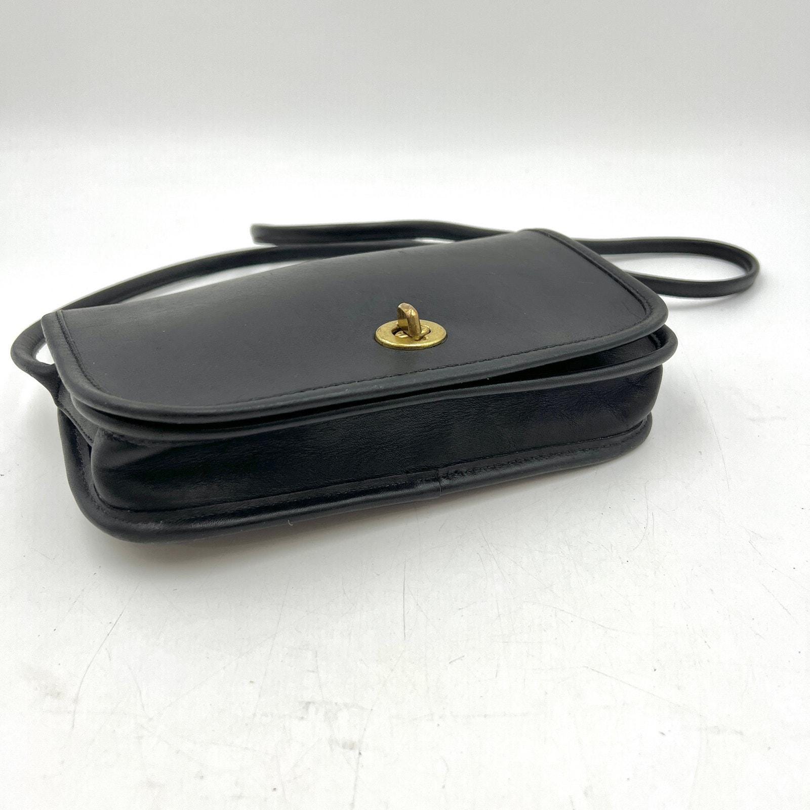 Vintage Coach Dinky Bag 9375 Leather Navy Blue Handbag Crossbody