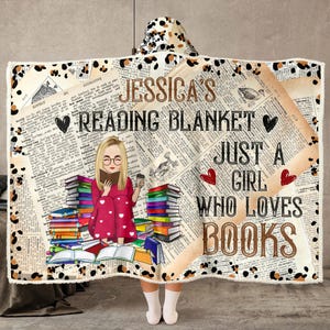 Personalized Book Lover Hooded Blanket: Ultra-Soft Fleece