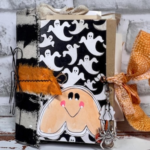 Halloween Junk Journal Handmade Spooky Ephemera Pack, Journaling Crafting Supplies, Gift Ready DIY Journal, Mixed Media Journal, Art Journal