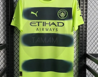 Manchester City 2022/23 shirt