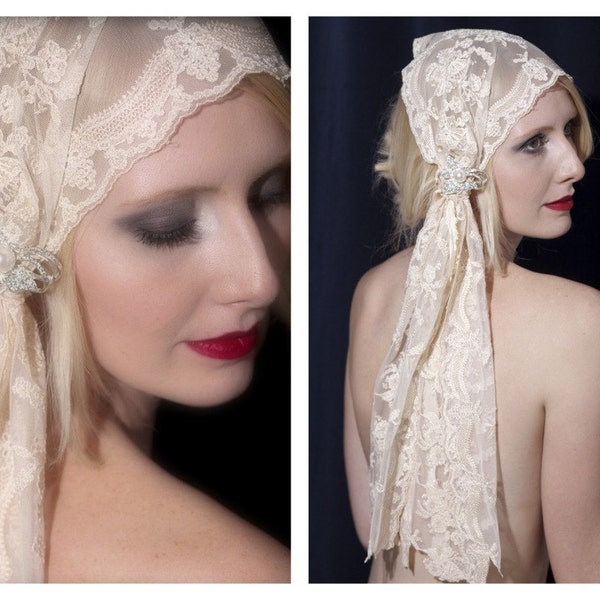 SALE Eternal Stardust bridal veil 1920s lace long rhinestones pearl cream ivory silver silk vintage style