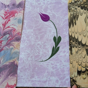 Papier marbré à la main, papier Ebru, papier marbré turc, papier pour reliure, art du papier, tulipe, fleurs, technique du peigne, #22 lot de 3, 50 x 35 cm