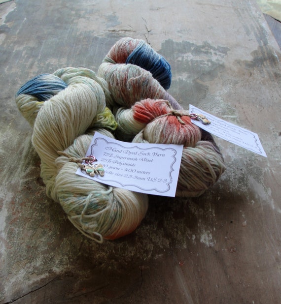 2 skeins of Wool Polyamide Mix Yarn Art Yarn Stitch mark Purple Colors Knitting projects Ombre Hand Dyed Sock Yarn