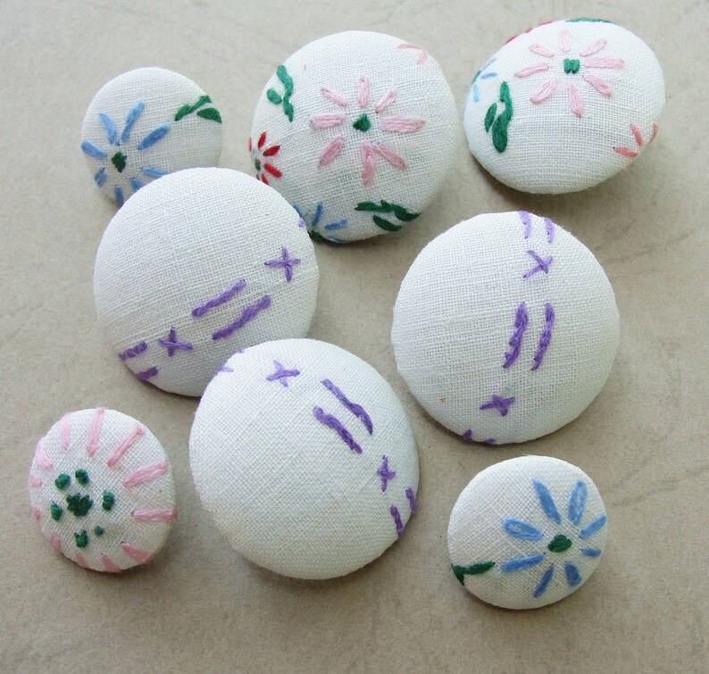 Fabric Covered Buttons Embroidered Cotton 8pc image 1